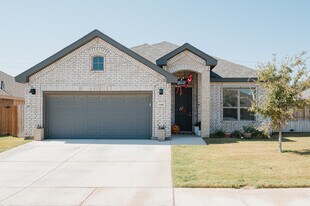 5401 Constitution Ave in Odessa, TX - Building Photo