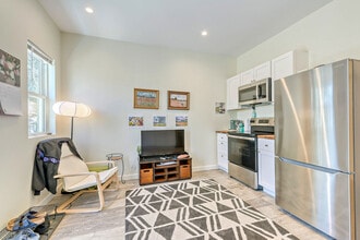 196 S Caribou St in Nederland, CO - Building Photo - Building Photo