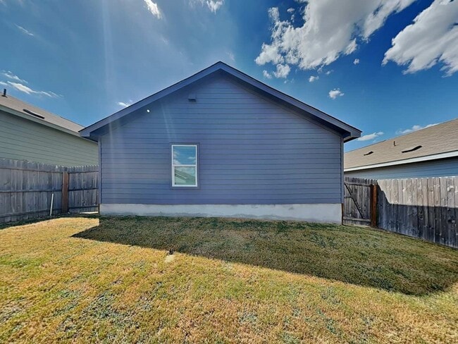 5310 Devils Rdg in Converse, TX - Building Photo - Building Photo