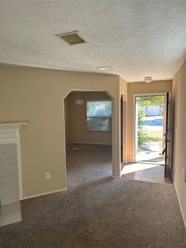 16939 Suffolk Bridge Ln