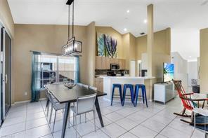 5360 Andover Dr-Unit -202 in Naples, FL - Building Photo - Building Photo