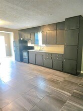 1347 Greenoak Dr-Unit -101 in Houston, TX - Building Photo - Building Photo