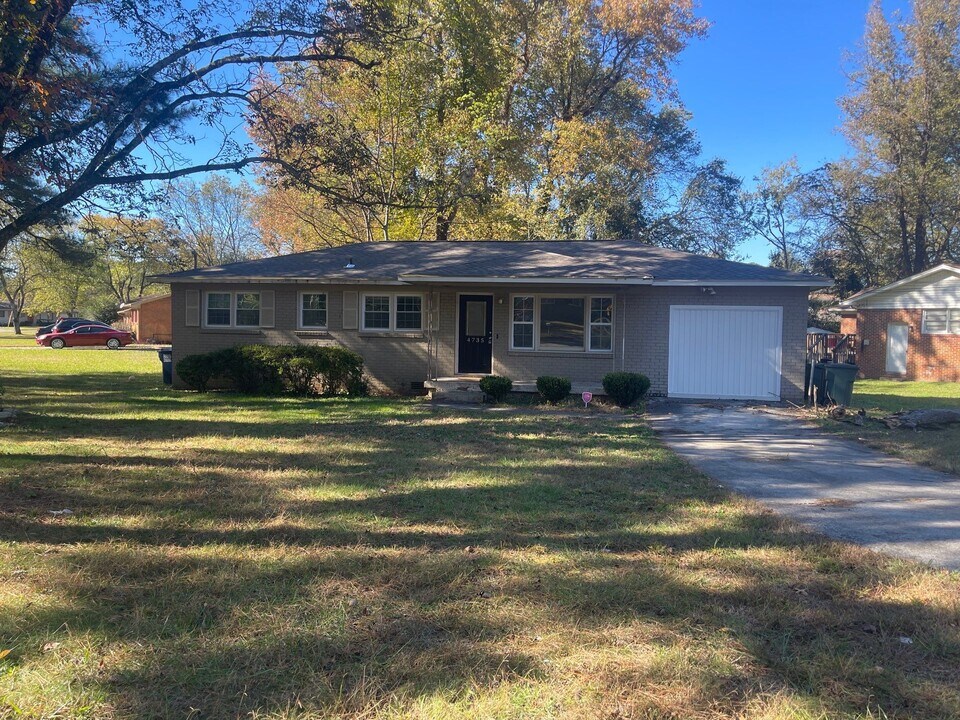 4735 Cutler Dr NW in Huntsville, AL - Building Photo