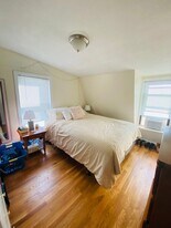 9 Parker St, Unit 3 in Boston, MA - Building Photo