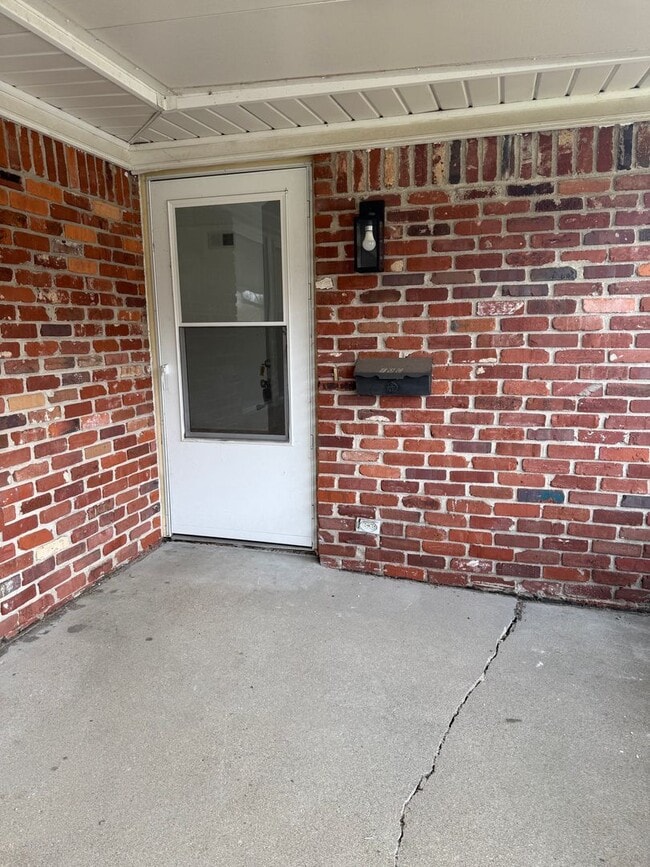 201 S Morrison Rd in Muncie, IN - Building Photo - Building Photo