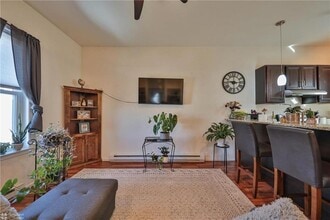 328 Polk St in Bethlehem, PA - Foto de edificio - Building Photo