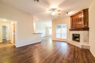 2100 NE 4th St in Moore, OK - Building Photo - Building Photo