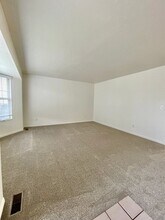 2774 N 1650 E in Layton, UT - Building Photo - Building Photo