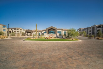 Encantada La Estancia in Tucson, AZ - Foto de edificio - Building Photo