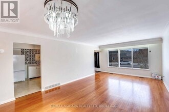 144 Elm St in Port Colborne, ON - Building Photo - Building Photo