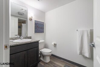 50 Morgan St N, Unit 1001 in Hartford, CT - Foto de edificio - Building Photo