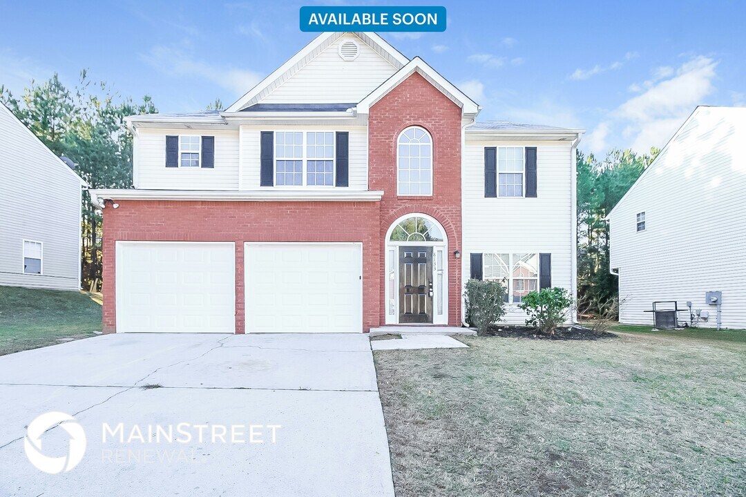 8133 Green Garden Dr in Riverdale, GA - Building Photo
