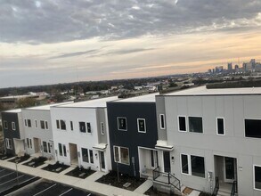 58 Fern Ave in Nashville, TN - Building Photo - Building Photo