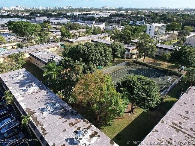 property at 5192 NE 6th Ave