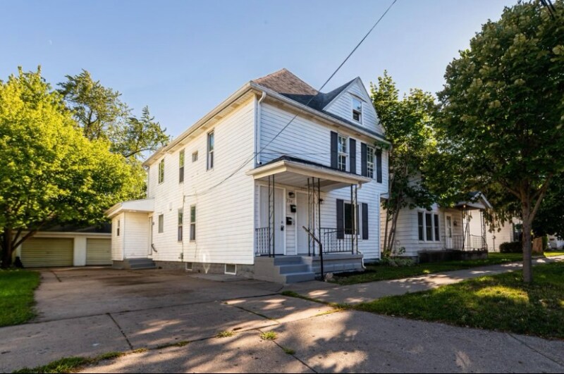 734 Crosby St NW in Grand Rapids, MI - Building Photo