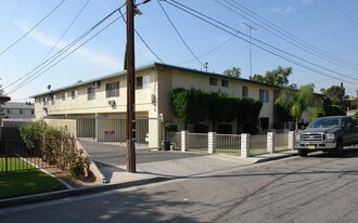 Edgewoood in San Bernardino, CA - Building Photo