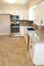 1213 27th Ave in Sacramento, CA - Building Photo - Building Photo