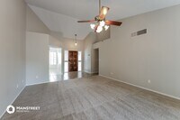 7828 N Roundstone Dr in Tucson, AZ - Building Photo - Building Photo