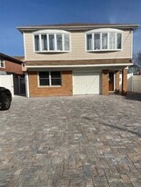 217 Armstrong Ave in Staten Island, NY - Building Photo