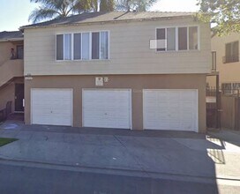 102-106 W Hill St in Long Beach, CA - Building Photo - Building Photo
