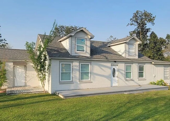 17951 Main St N in Blountstown, FL - Building Photo - Building Photo