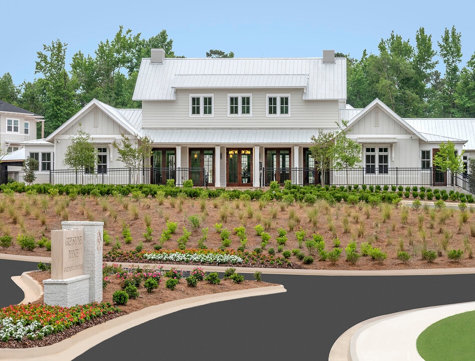 Greystone Pointe Auburn in Auburn, AL - Building Photo