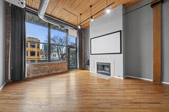 2654 W Medill Ave in Chicago, IL - Building Photo - Building Photo