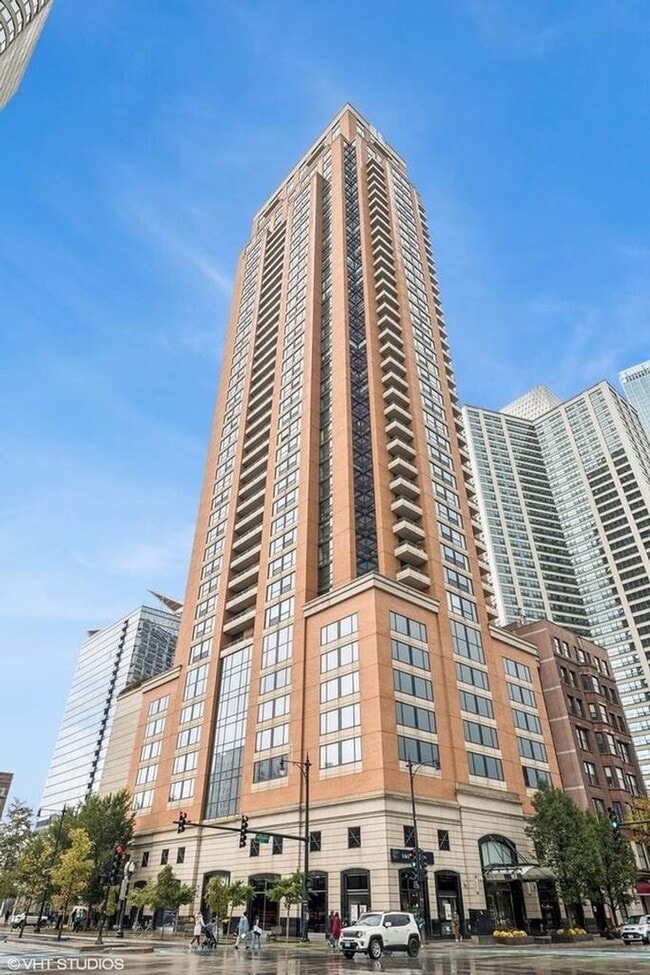 property at 1160 S Michigan Ave