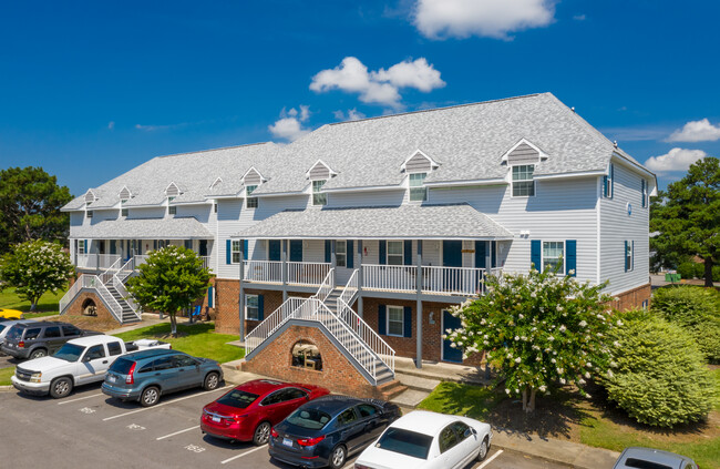 Kings Place Apartments in Greenville, NC - Building Photo - Building Photo