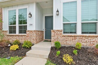 5506 Waterloo Dr in Sachse, TX - Building Photo - Building Photo