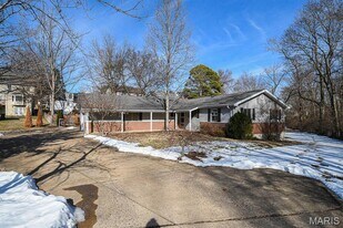 925 Moreland Ave, Unit 610 in St. Louis, MO - Building Photo