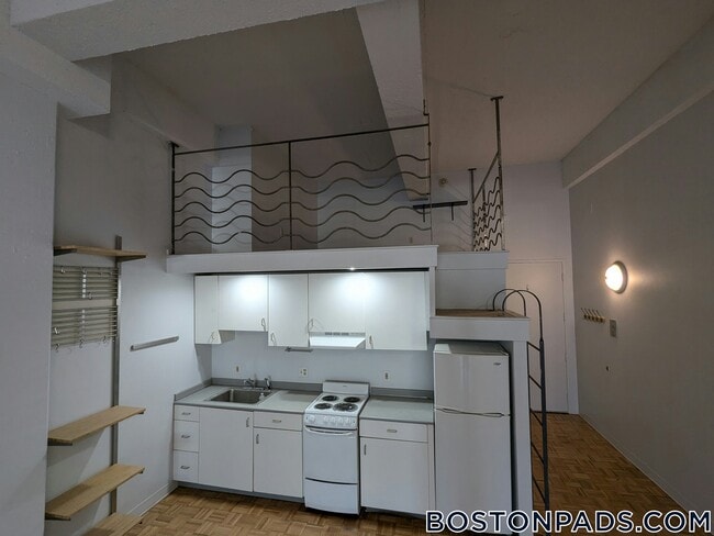 property at 61 Brookline Ave