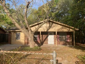 2627 5th Ave in Gulfport, MS - Building Photo