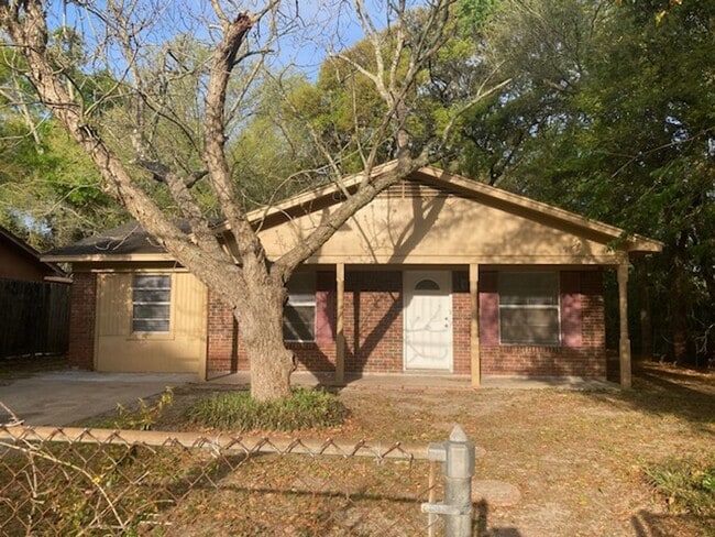 property at 2627 5th Ave