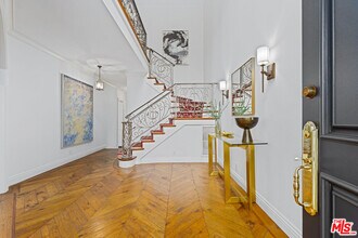 515 S Westgate Ave in Los Angeles, CA - Building Photo - Building Photo