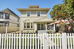 1705 S Burlington Ave in Los Angeles, CA - Building Photo