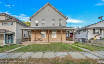 1413-1415 N Lincoln Ave in Scranton, PA - Building Photo