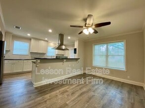 2721 Fairfield Ave in Shreveport, LA - Building Photo - Building Photo