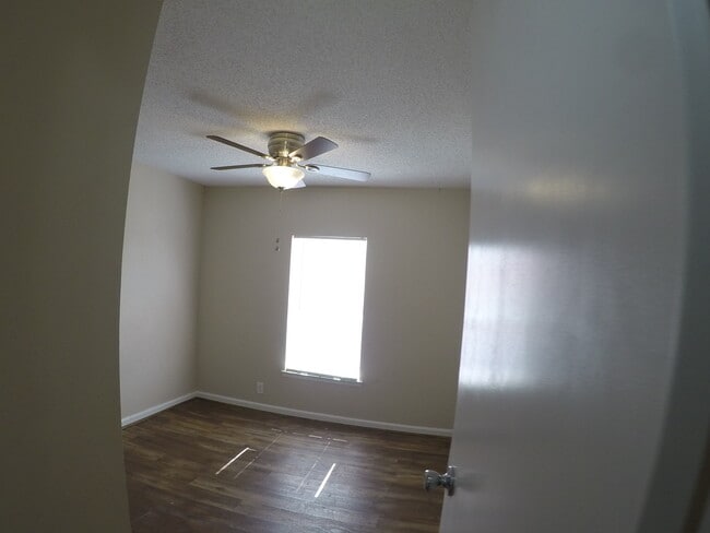 200 Raider Ln in Lumberton, TX - Building Photo - Building Photo