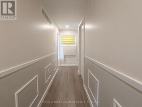 1443 Glen Rutley Cir in Mississauga, ON - Building Photo - Building Photo