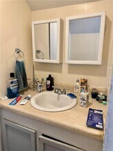 19 Bloomingburg Rd in Middletown, NY - Building Photo - Building Photo