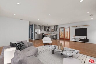 1453 Hepner Ave in Los Angeles, CA - Building Photo - Building Photo