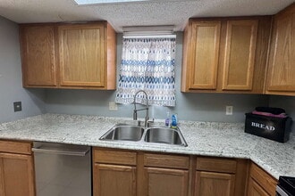 801 Kettering Way in Orange Park, FL - Building Photo - Building Photo