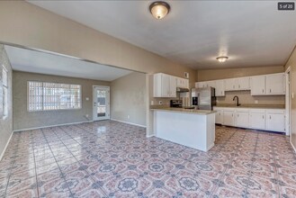 2430 W Glenrosa Ave in Phoenix, AZ - Building Photo - Building Photo