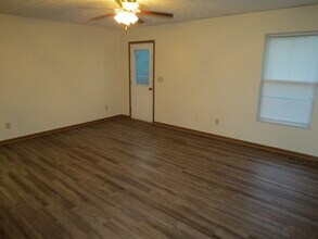 4284 Nipigon Dr in Columbus, OH - Building Photo - Building Photo