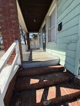 903 W Brons Ave in Peoria, IL - Building Photo - Building Photo