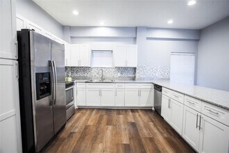 504 W 35th St in Austin, TX - Building Photo - Building Photo