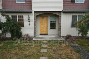 8814 W Pine Valley Ln