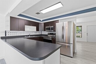 1708 NW 58th Ave in Margate, FL - Building Photo - Building Photo