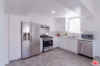 1017 S Bedford St in Los Angeles, CA - Building Photo - Building Photo